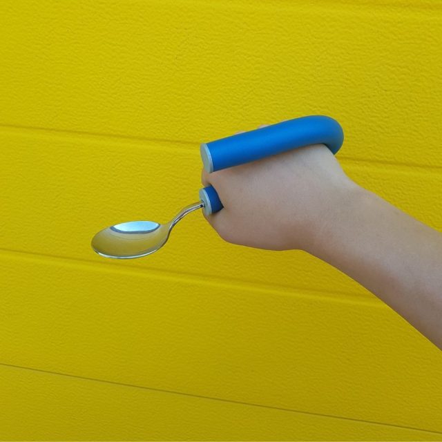 There are so many ways of using ACT. Just use your imagination and flex the handle!
#flexiblecutlery #actdesign #arthritis #handmobility #socialimpact
